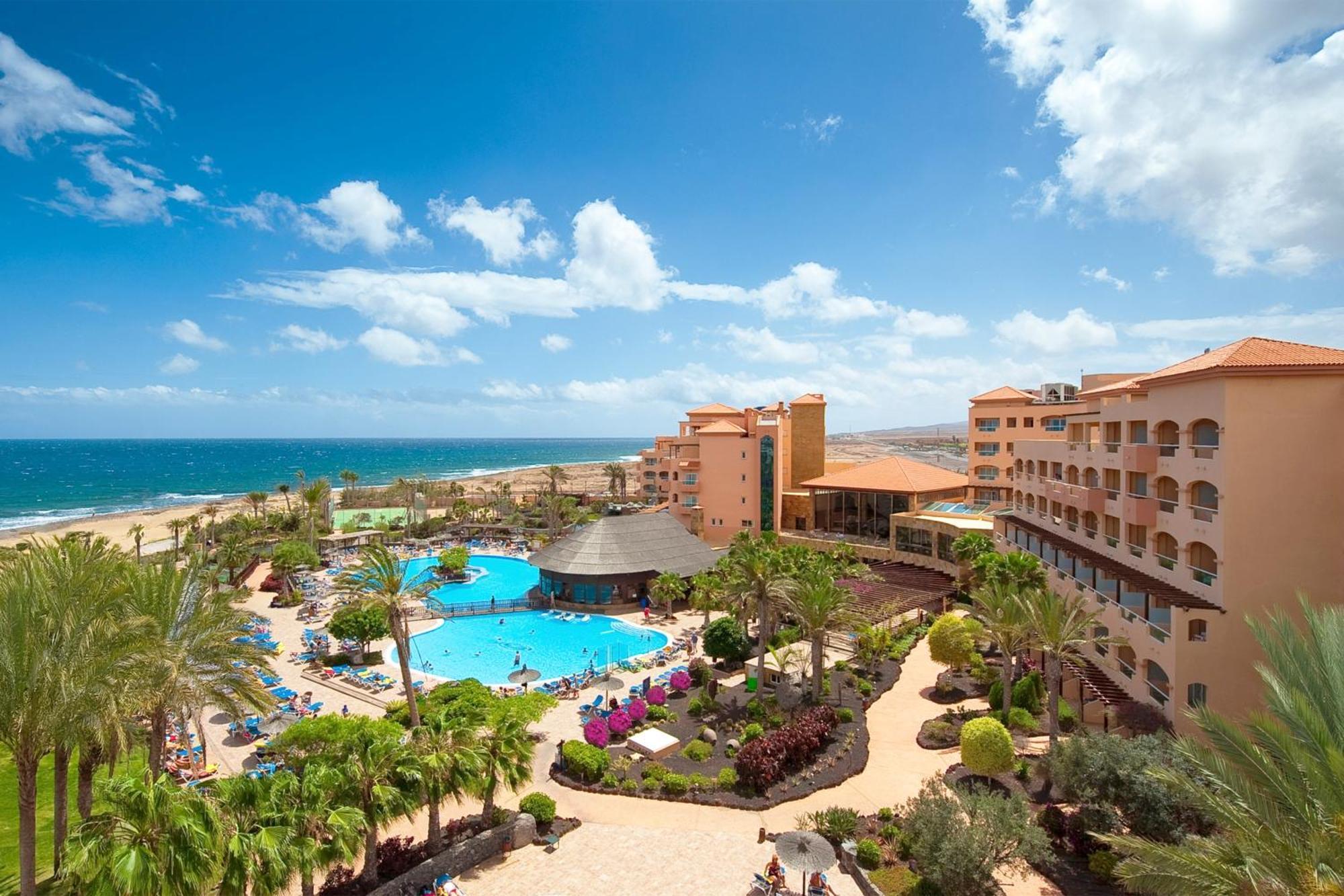 Elba Sara & Golf Resort 4*